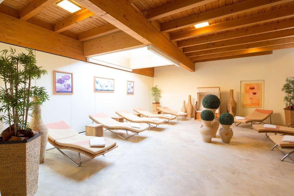 Aramis Tagungs- Und Sporthotel Gäufelden エクステリア 写真