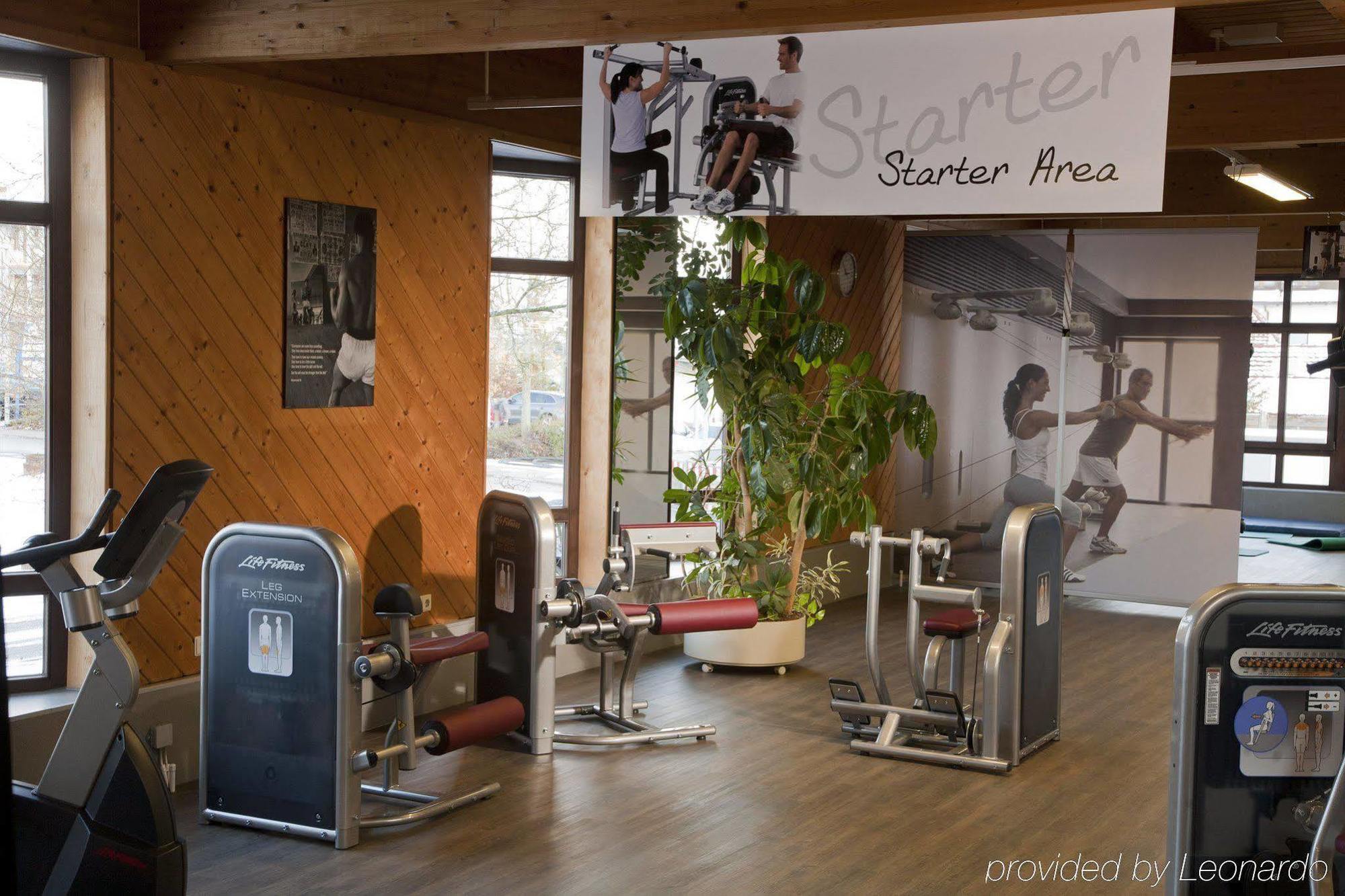Aramis Tagungs- Und Sporthotel Gäufelden エクステリア 写真